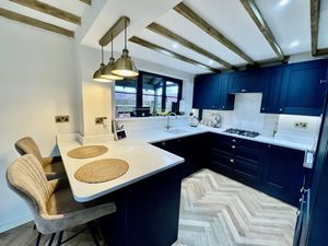 Photo 10- click for photo gallery